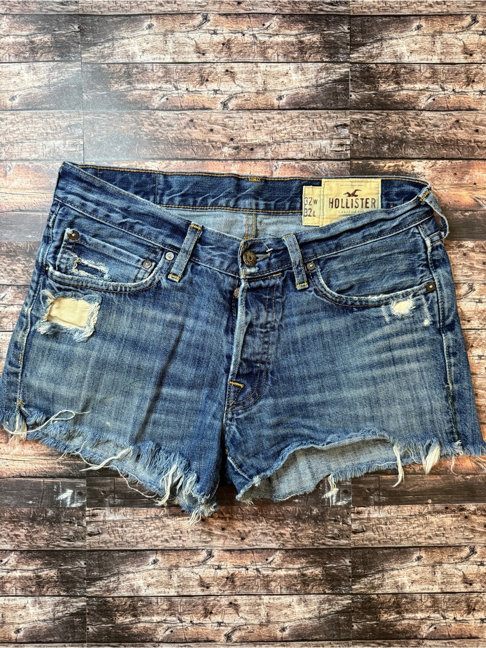 Hollister cut off jean short
